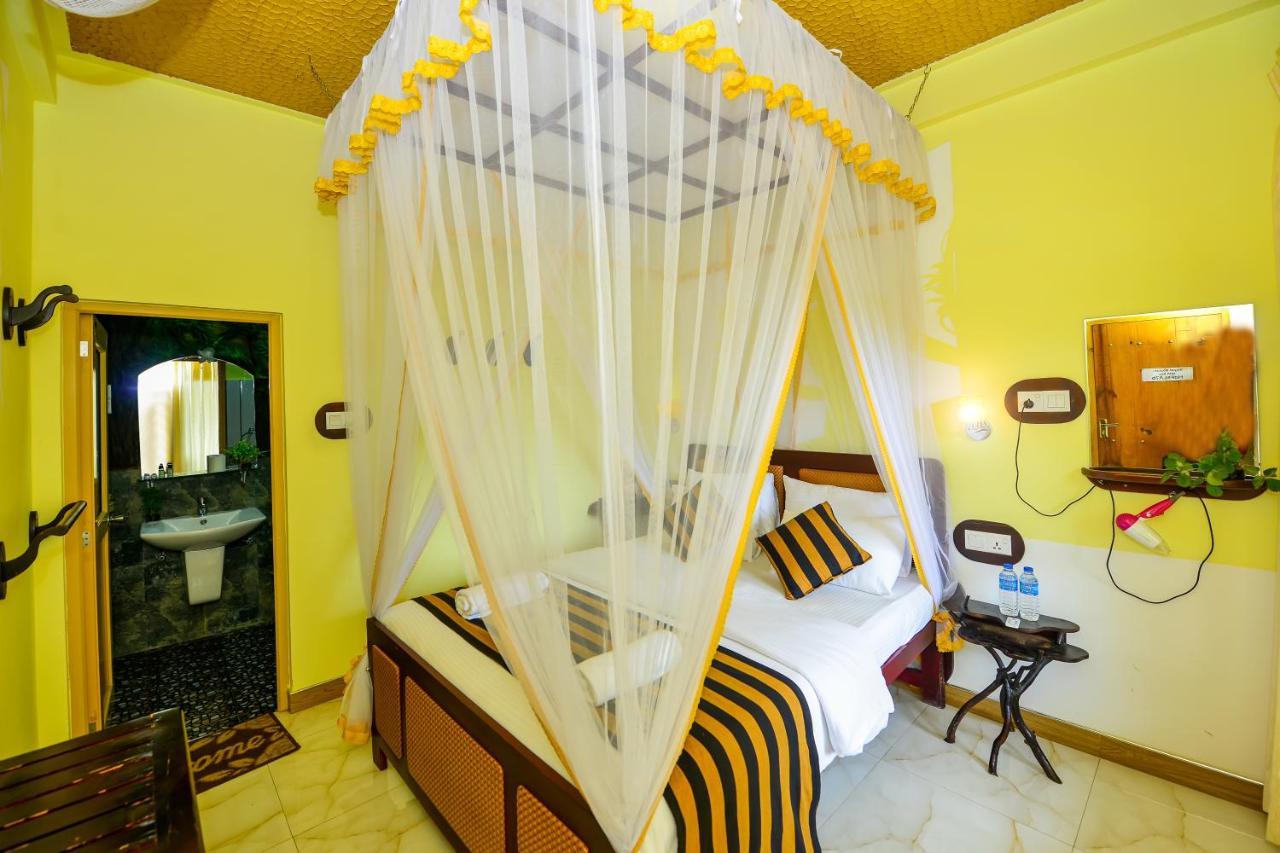 Bed and Breakfast Royal Mount Ella Esterno foto