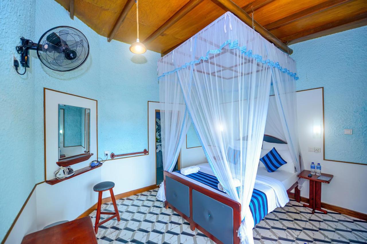 Bed and Breakfast Royal Mount Ella Esterno foto